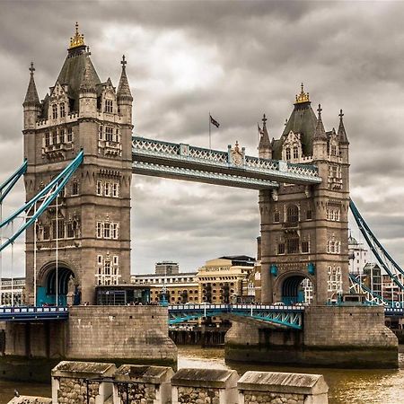 Апартаменты Victoria Style Flat Near Victoria Station Лондон Экстерьер фото