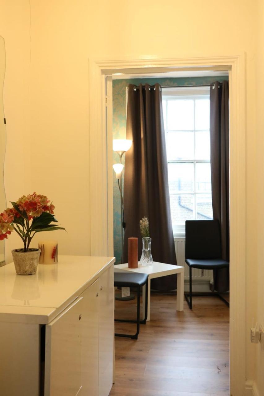 Апартаменты Victoria Style Flat Near Victoria Station Лондон Экстерьер фото